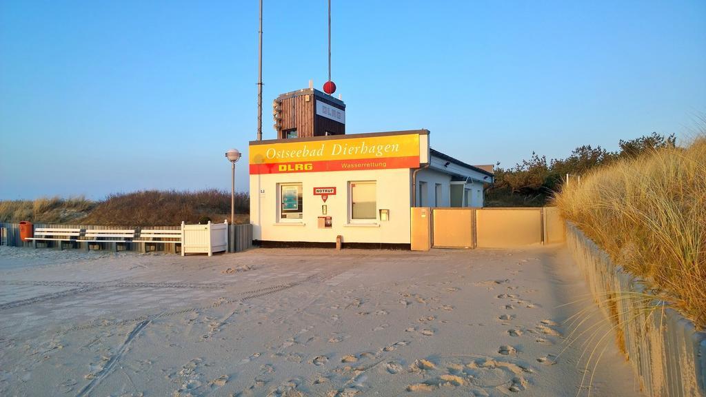 Ostsee Ferienappartement Dierhagen-Strand Esterno foto